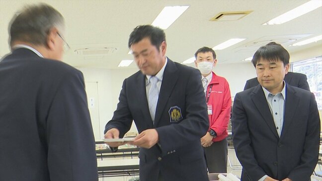 128組495人が参加したチーム対抗親睦ゴルフ大会　大会会場関係者が収益金の一部を寄付　山梨|TBS NEWS DIG