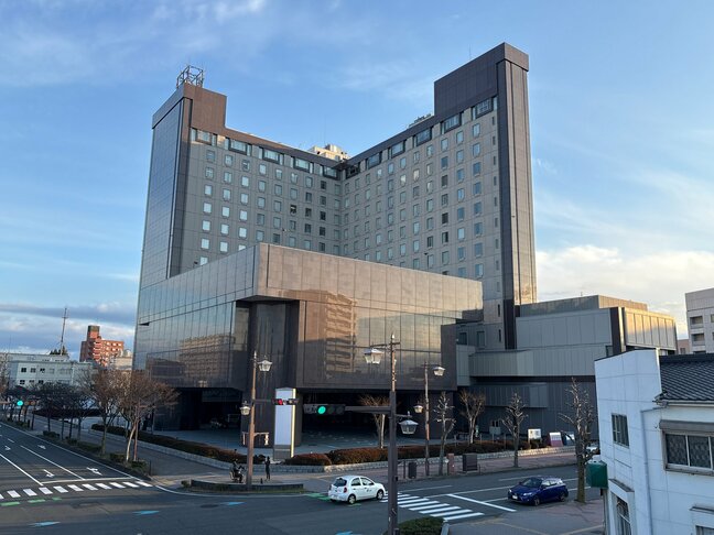 ANAクラウンプラザホテル宇部跡地にビジネスホテルが4月開業へ オフィス棟と併せた複合施設”宇部ゲートタワー” 山口|TBS NEWS DIG