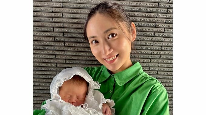 【 紗綾 】第二子出産を発表「たくさん笑いながらとても和やかで幸せな時間でした」　夫や娘らも駆けつけた当時の様子も|TBS NEWS DIG