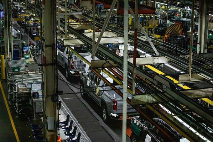 GMとステランティス、カナダで関税負担増へ－現地生産縮小が影響