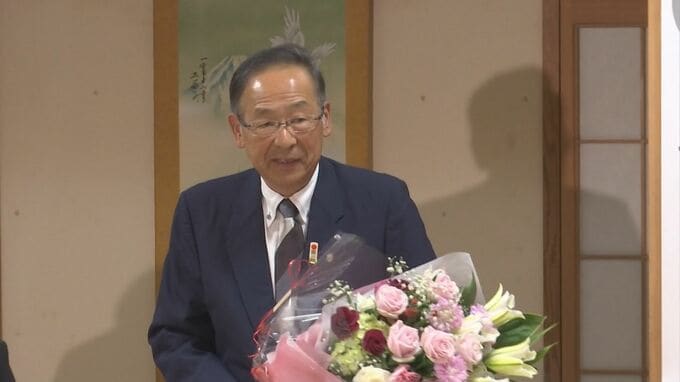 三朝町長選挙 現職の松浦弘幸氏が3選果たす「全世代が健康な町を目指す」|TBS NEWS DIG
