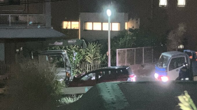 クレーン車と乗用車が正面衝突　男性1人が心肺停止　那覇市識名県道222号線|TBS NEWS DIG