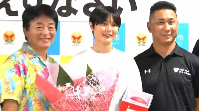 女子高生Ｆ３レーサー野田樹潤選手　第二の故郷・指宿に　先月フランスで女性初優勝　Ｆ１目指し活動　|　鹿児島のニュース｜MBC NEWS｜南日本放送