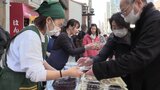 商店街430メートルに約100店舗が軒連ね 恒例の材木町よ市が開幕 大勢の人でにぎわう 大船渡山林火災の募金箱も 盛岡市|TBS NEWS DIG