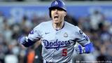 フリーマンが史上初、WS6試合連続HR！世界一へ衝撃の先制2ラン放つ、大谷の第1打席は遊飛|TBS NEWS DIG