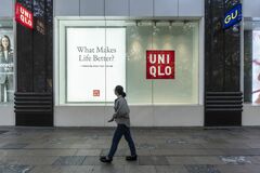 ファストリ、営業益上方修正も米国事業に暗雲－関税で粗利低下| TBS CROSS DIG with Bloomberg