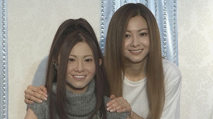 【倉木麻衣】　等身大フィギュアに「びっくらき」　25周年記念の展示会に大はしゃぎ|TBS NEWS DIG