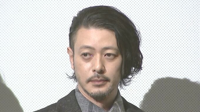 【オダギリジョー】撮影裏話を語る「催眠術の授業で仲良くなった」ゴジラ映画をライバル視|TBS NEWS DIG