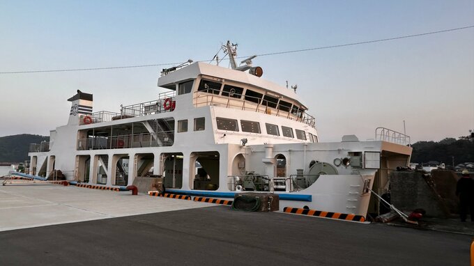 熊本と長崎を結ぶ「島鉄フェリー」内で車が壁に衝突　74～80歳の3人が病院に搬送　熊本・天草市　|　熊本のニュース｜RKK NEWS｜RKK熊本放送