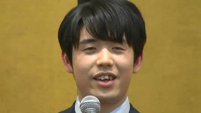 「また琴平で対局させて頂ける機会があれば」竜王戦で4連勝し八冠を防衛した藤井聡太竜王の祝賀会　5局目の対局が行われる予定だった琴平町で【香川】　|　岡山・香川のニュース | 天気 | RSK山陽放送