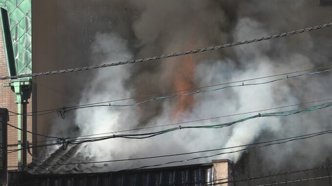 【速報】焼け跡から“女性遺体” 店主の妻(70代)とみて捜査 富山市中心部の喫茶店で火事 富山　|　富山のニュース｜天気・防災｜チューリップテレビ