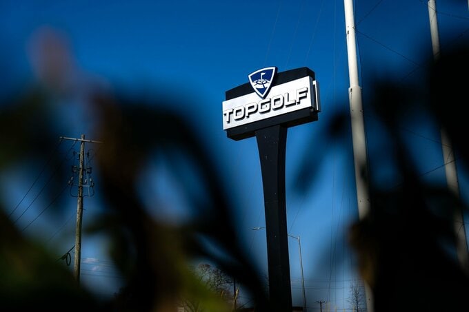 トップゴルフ・キャロウェイ、PE会社に一部売却－11億ドルの事業評価