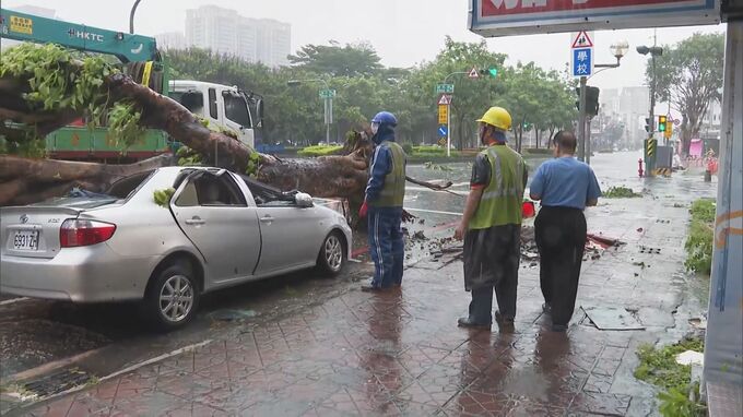 台風5号 台湾 増水した川に流されて1人死亡 全土で21万戸を超える停電も|TBS NEWS DIG