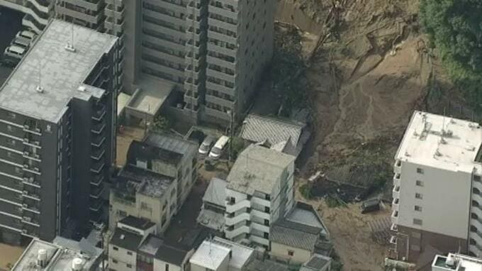 松山城の土砂崩れ  行方不明者３人の捜索続く  再び雨が降り始め“土砂崩れの前兆”で捜索いったん中断も　|　愛媛のニュース - Nスタえひめ｜あいテレビは6チャンネル