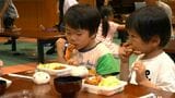 「食材が活用してもらえてると実感」支援する銀行員も交流　こども食堂開催　鹿児島市|TBS NEWS DIG
