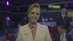 プーチン氏の長女が国際経済フォーラムに出席 “はじめまして…”日本語交えて取材に対応| TBS CROSS DIG with Bloomberg