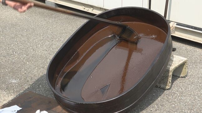 炎天下で輪島塗の「天日黒目」漆づくり 50年前に復活した伝統の技法を守り継ぐ 石川・輪島市|TBS NEWS DIG