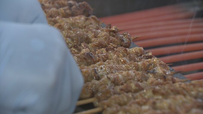 「とり皮お市」の焼き鳥や「大分あかとら」の豚の角煮など…　全国の“うまいもの”が集結！　さくら野青森本店で『日本全国うまいもの市』開催！　|　青森のニュース│ATV NEWS│青森テレビ