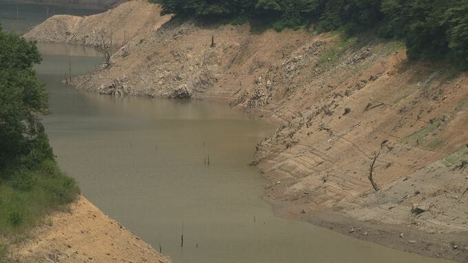 貯水率24%で地肌が露出 手取川ダム水不足で取水制限の協議へ|TBS NEWS DIG
