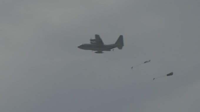 また嘉手納基地でパラシュート降下訓練か 米軍が6月4日に計画 「訓練の伊江島移転」の日米合意軽視続く|TBS NEWS DIG