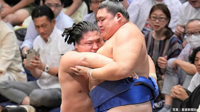 大の里が初黒星...若隆景に敗れる、大関昇進へ目安の33勝到達はお預け　霧島＆高安が2敗で追走【大相撲秋場所】|TBS NEWS DIG