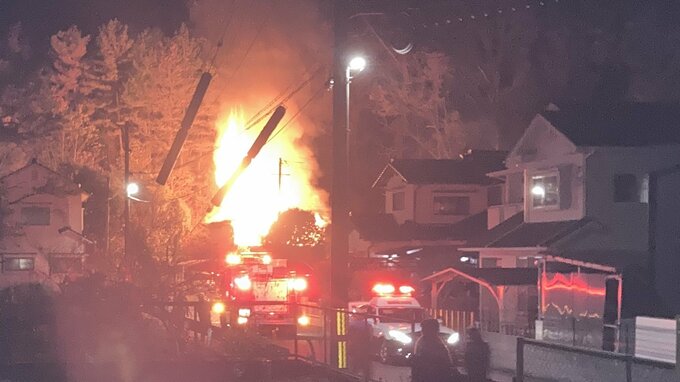 広島市で住宅焼ける火事　焼け跡から1人の遺体　男性（50）と連絡取れず　|　RCC NEWS | 広島ニュース | RCC中国放送