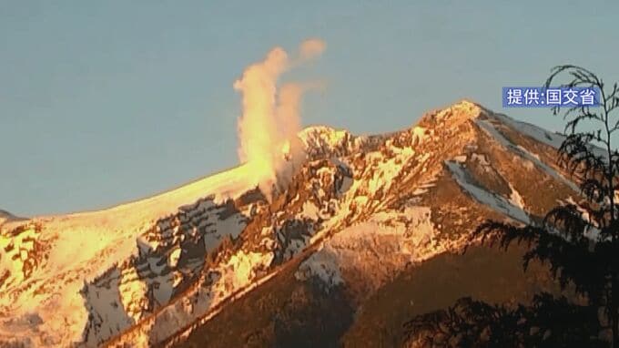 御嶽山の火山性地震は21日に合計300回観測・その後回数は減少も地震は継続　気象庁が火口付近の警戒呼びかけ　|　SBC NEWS | 長野のニュース | SBC信越放送