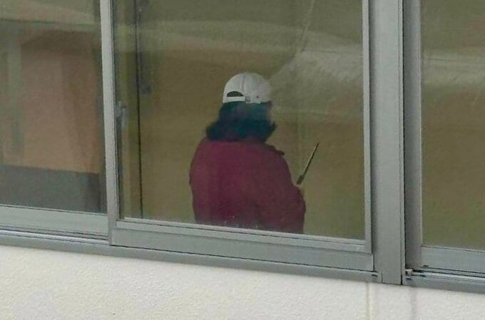 手に包丁…「怖かった」　白昼の高校に刃物女…警察が取り囲み現行犯逮捕　求められる生徒らの”心のケア”（山形市）　|　山形のニュース│TUYテレビユー山形