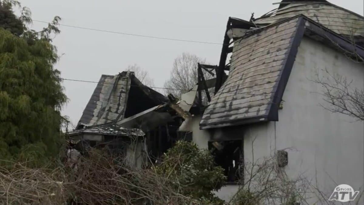 青森県五所川原市で住宅全焼の火事 焼け跡から女性1人の遺体が発見