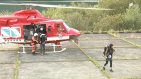 「帰れない、仕事どうしよう」土砂崩れで200人孤立　20日朝からヘリコプターで救助続く＝静岡市葵区|TBS NEWS DIG