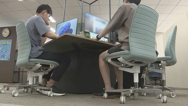 東京都の職員がハーフパンツの姿 通年で服装自由化へ クールビズ拡大の「東京クールビズ」|TBS NEWS DIG