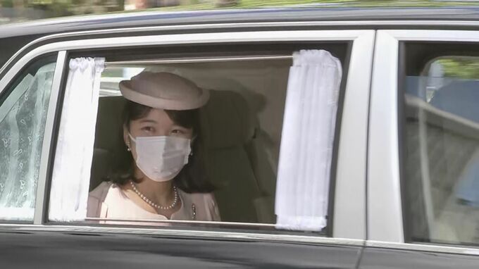 愛子さま　紀子さまの誕生日の祝賀のため秋篠宮邸を訪問　成年後初|TBS NEWS DIG