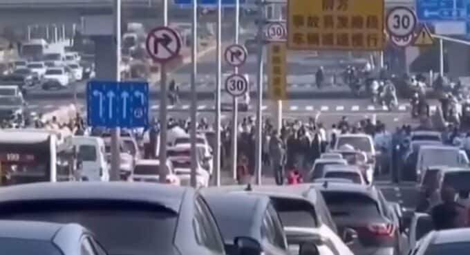 中国ギグワークの「二極化」 都市と地方で分断される働き方と格差の構造