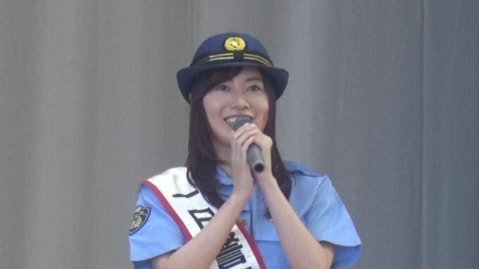 元SKE48松井珠理奈さんが“闇バイト”の危険訴え 高校生に「一人で抱え込まないで相談を」愛知・西尾警察署の“一日署長”に|TBS NEWS DIG