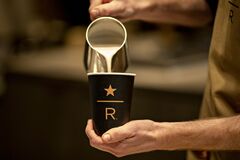 スターバックス米店舗でバリスタがスト－服装規定の変更に抗議| TBS CROSS DIG with Bloomberg