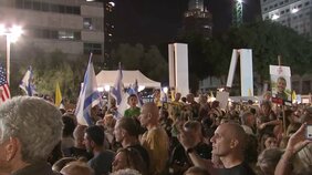 人質解放を待つ大規模集会6万人超参加 トランプ政権特使らも 貢献度が低いとみられたかネタニヤフ首相には厳しい反応が… イスラエル|TBS NEWS DIG