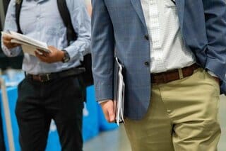 米若年層の失業率上昇、AIより採用低迷が影響－セントルイス連銀調査| TBS CROSS DIG with Bloomberg
