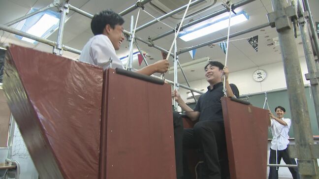 教室に「遊園地のバイキング」出現！？高校生達の力作、文化祭で出航　熊本|TBS NEWS DIG