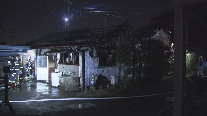 別府市の長屋で火事　焼け跡から1人の遺体　|　大分のニュース｜OBS NEWS｜大分放送