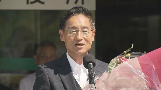 和歌山市・尾崎太郎新市長（61）が初登庁　「笑顔で元気に」市議や県議会議長を経て初当選　前市長は病気などを理由に今期限りで退任　|　MBSニュース | 関西の最新ニュースを分かりやすく。