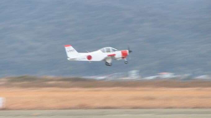 海上自衛隊練習機が胴体着陸　着陸時に“車輪が出ず”　教官１人が搭乗　けがなし　山口　|　山口のニュース・天気・防災｜tys NEWS｜ｔｙｓテレビ山口