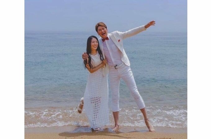 川﨑麻世さん　「花音がお気に入りの一枚」　夫婦２ショットを公開|TBS NEWS DIG