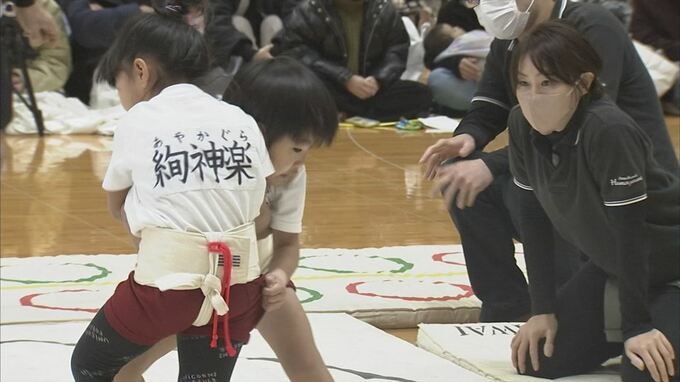 「４回勝った！」　寒さに負けず　ちびっこ力士熱戦　島根・出雲市　|　BSSニュース | BSS山陰放送