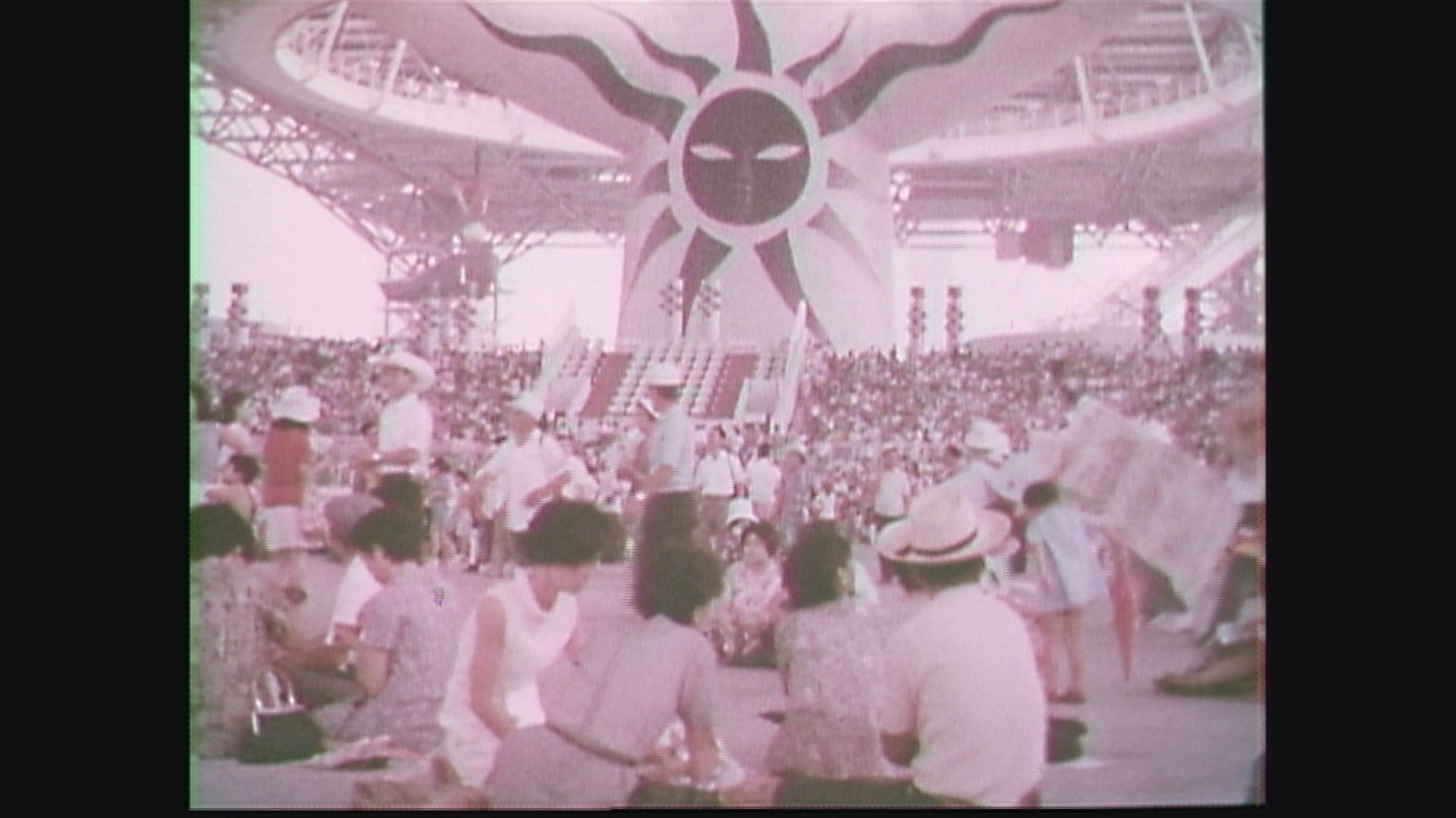1970年／大阪万国博覧会・準備班ヘルメット【激レア　個人入手　多少キズあり】。 1970年／大阪万国博覧会・準備班ヘルメット【激レア 個人入手