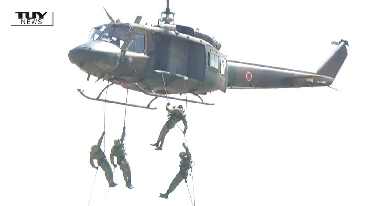 陸上自衛隊神町駐屯地で記念行事 F-2戦闘機が展示飛行（山形） | 山形
