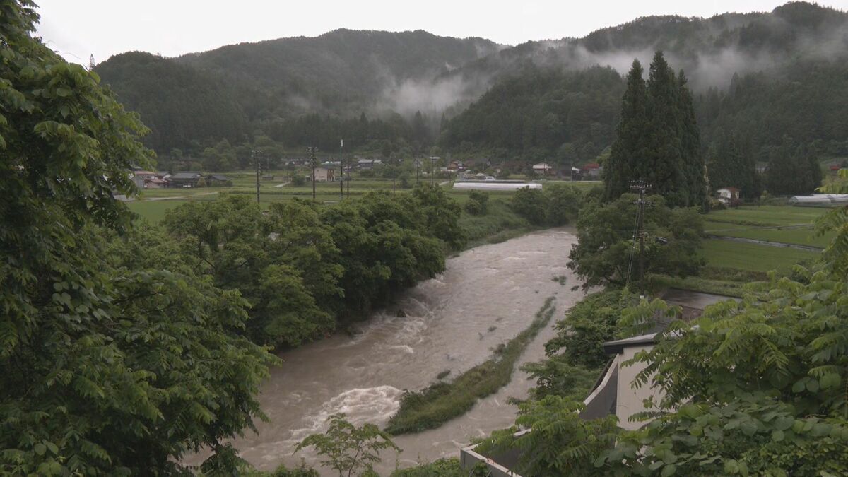 岐阜関市で1時間に約120ミリの雨　高山市では浄水再開