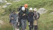 【訓練】北アルプス立山・弥陀ヶ原の「噴火警戒レベル2」を想定…標高2450mの室堂で警察・消防・自衛隊など10機関30人が緊急救助訓練　富山　|　富山のニュース｜天気・防災｜チューリップテレビ