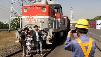 水島臨海鉄道が「こどもの日」イベント 車内アナウンス体験や機関車と