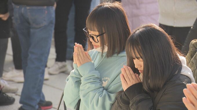 ２０２６年スタート！初日の出に初詣「健康に平穏に暮らせますように」新たな気持ちで新年迎える多くの人々|TBS NEWS DIG