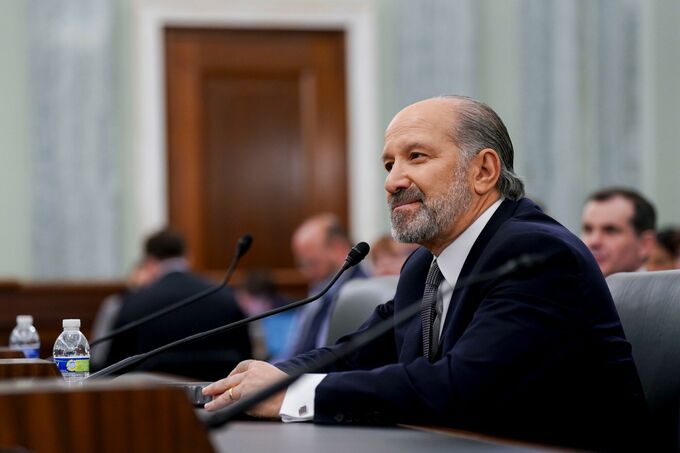 米商務長官、中国向け輸出規制の執行強化を訴え－ＡＩ技術流出を警戒